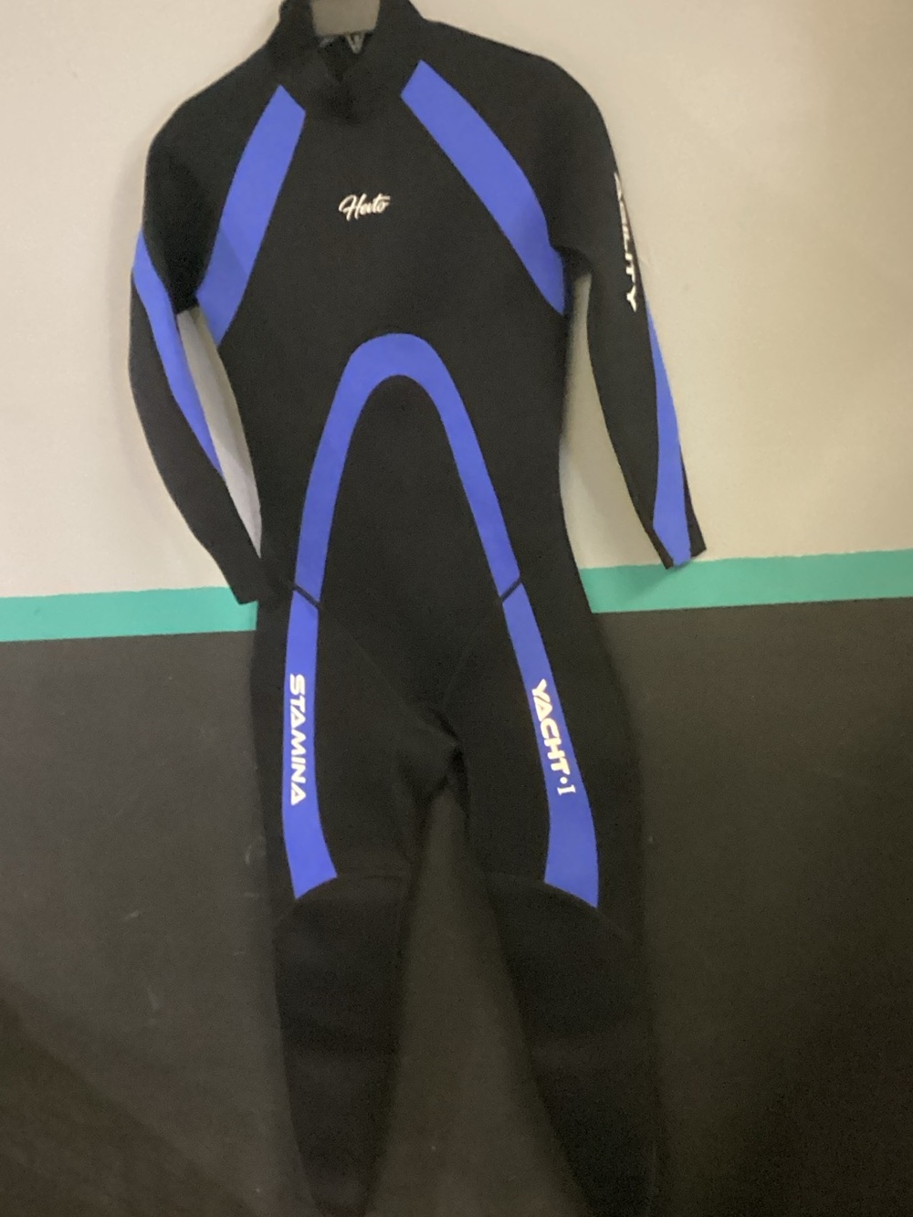Stamina Yacht-1 Men's Black and Blue Long-Sleeve Swim Rash Guard